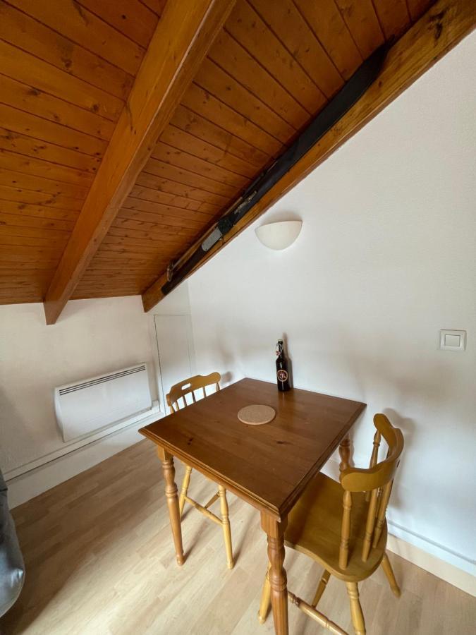 Studio 1411 Apartment Ustou Bagian luar foto